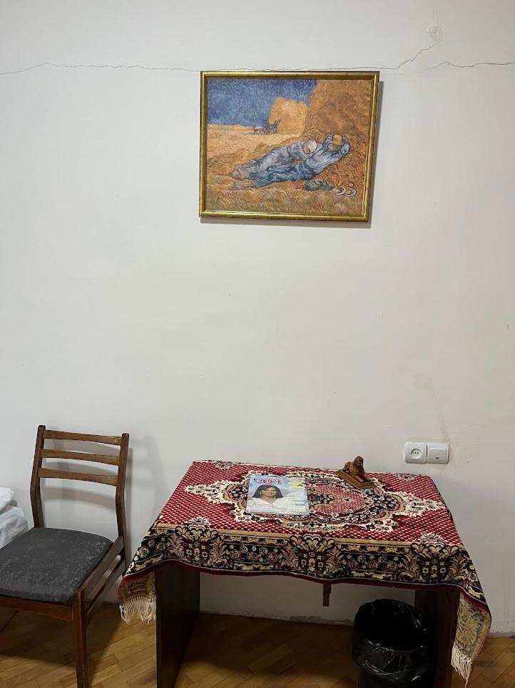 Guest House Saman Garni Extérieur photo