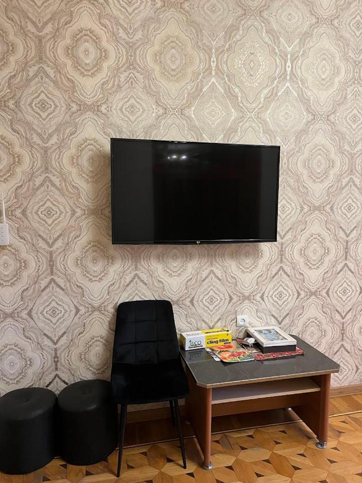 Guest House Saman Garni Extérieur photo